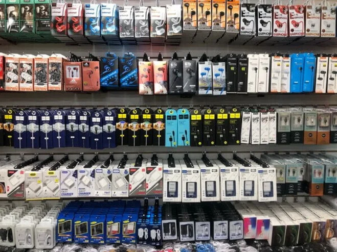 Изображение услуги Магазин оптово-розничной продажи аксессуаров и мелкой техники от компании Bizshop.by