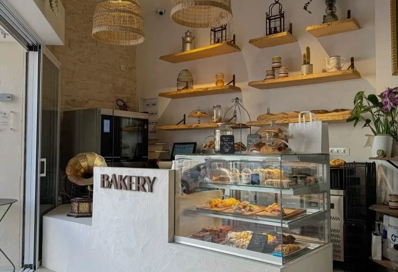 Кафе-кондитерская около ст.м. Восток