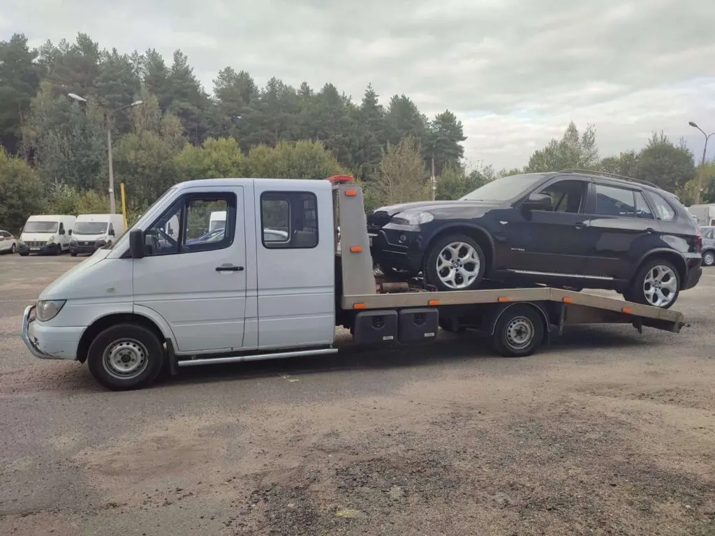 Эвакуатор Червень Круглосуточно