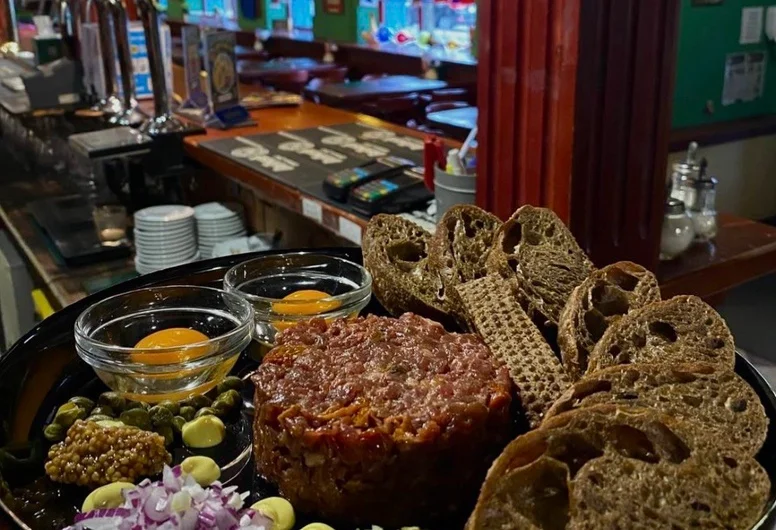 Изображение услуги Атмосферный паб, ресторан-бар в Центре Минска от компании Bizshop.by