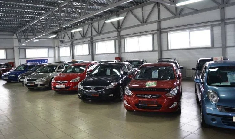 Изображение услуги Крытый автосалон в центре Минска от компании Bizshop.by