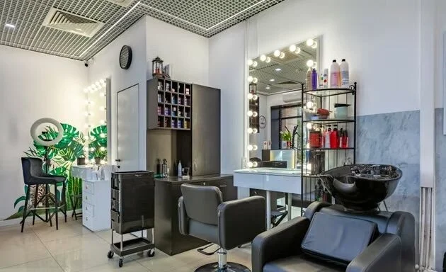 Салон красоты в районе Немиги