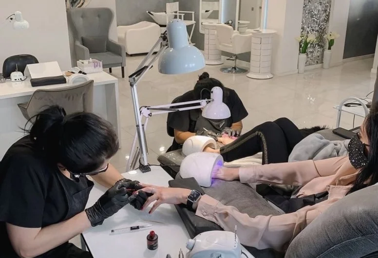 Изображение услуги Студия маникюра и педикюра от компании Bizshop.by