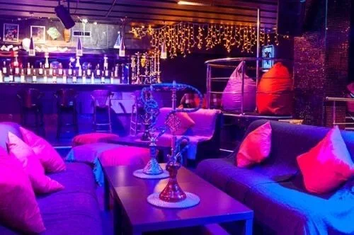 Изображение услуги Кальянная в популярном торговом центре от компании Bizshop.by