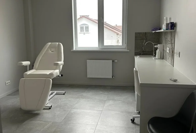 Миниатюра 2 услуги Продается компания с помещением в собственности