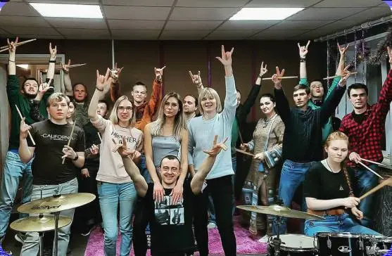 Фото услуги Популярная школа музыки от Bizshop.by - изображение 1