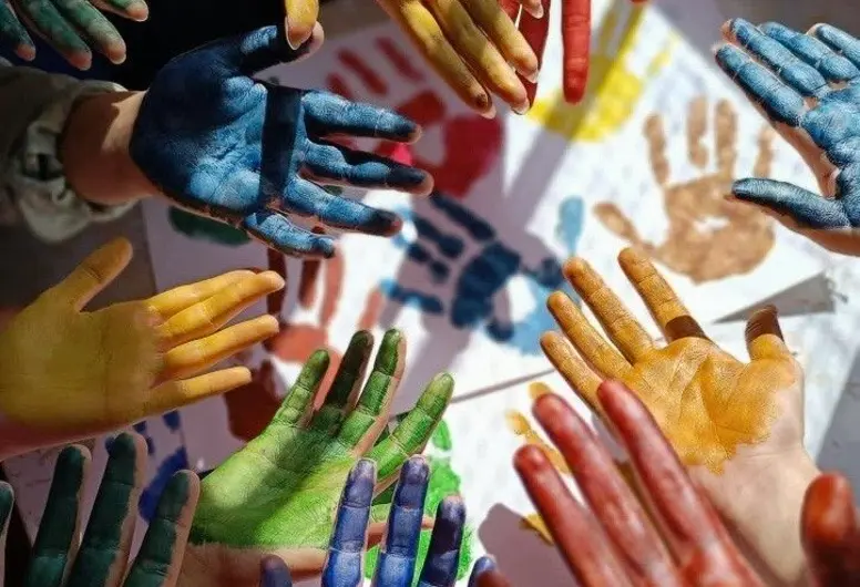 Универсальное семейное АРТ-пространство (Зеленый Луг)