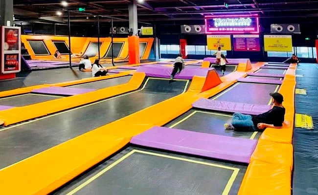 Миниатюра 2 услуги Батутный центр с 7-летней историей в Московском районе